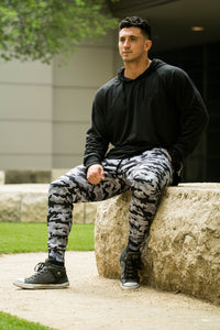 Men's Camo Joggers - KARDIOMATTERS