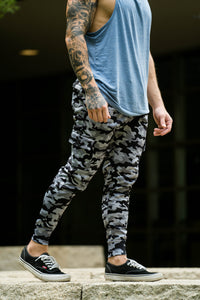 Men's Camo Joggers - KARDIOMATTERS