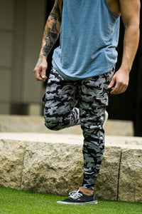 Men's Camo Joggers - KARDIOMATTERS